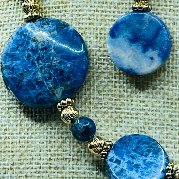 Stauer Necklace & Earring Set In Beautiful Blue Sodalite & Gilt - Picture 3 of 8